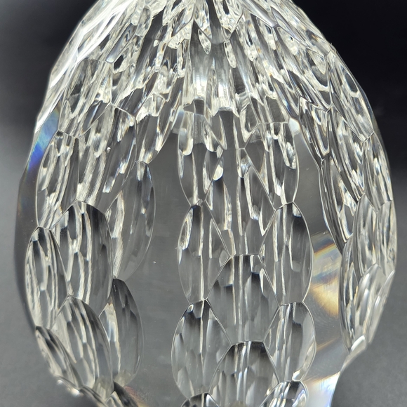 Elegant Crystal Art Piece